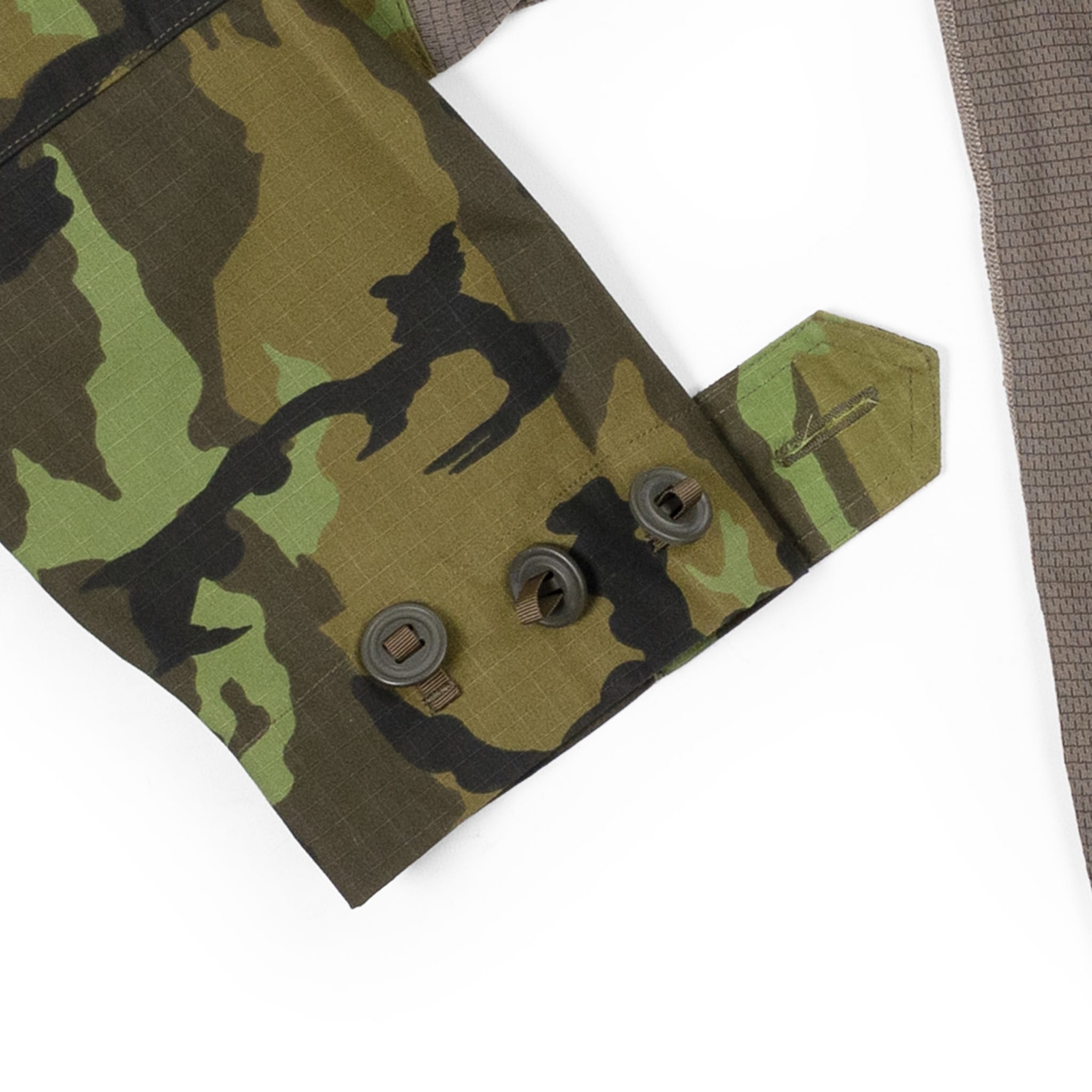 Czech Vz95 Woodland Combat Shirt
