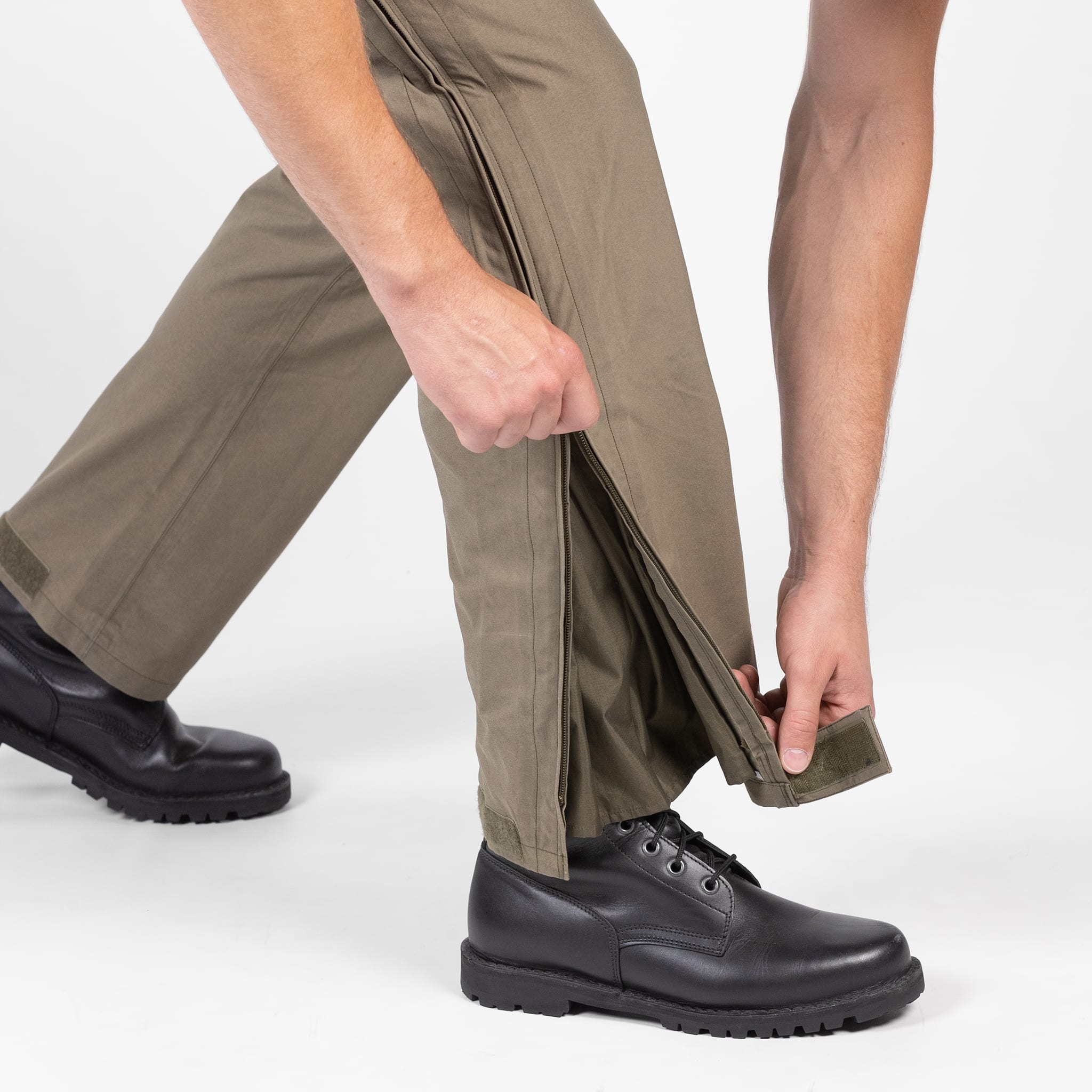 オーストリア軍　ジャケット&東ドイツ軍乗馬パンツ Austrian Anzug 03 Gore-Tex Alpine Hardshell Pants – KommandoStore