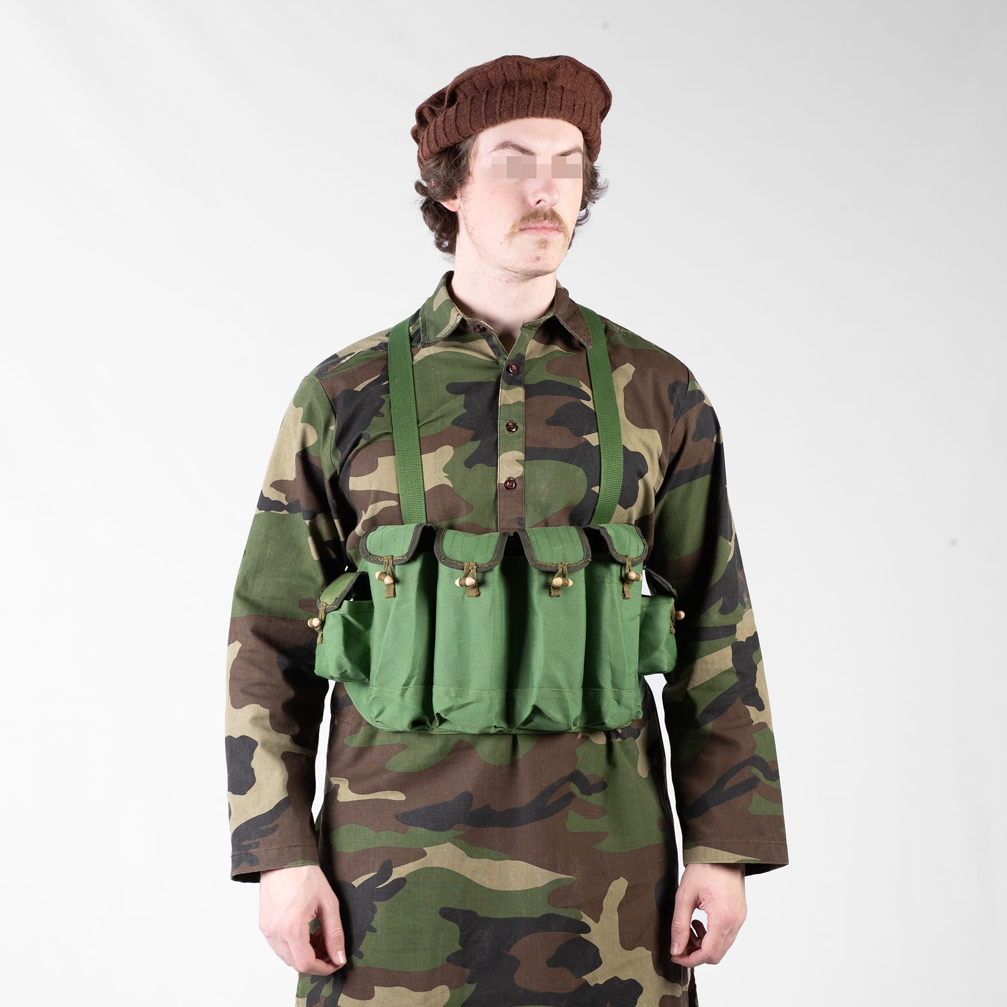 Chicom Type 81 4-Cell Chest Rig