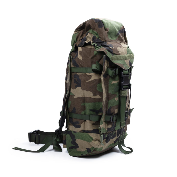 Dutch Lowe Alpine "Strike" 40L Pack