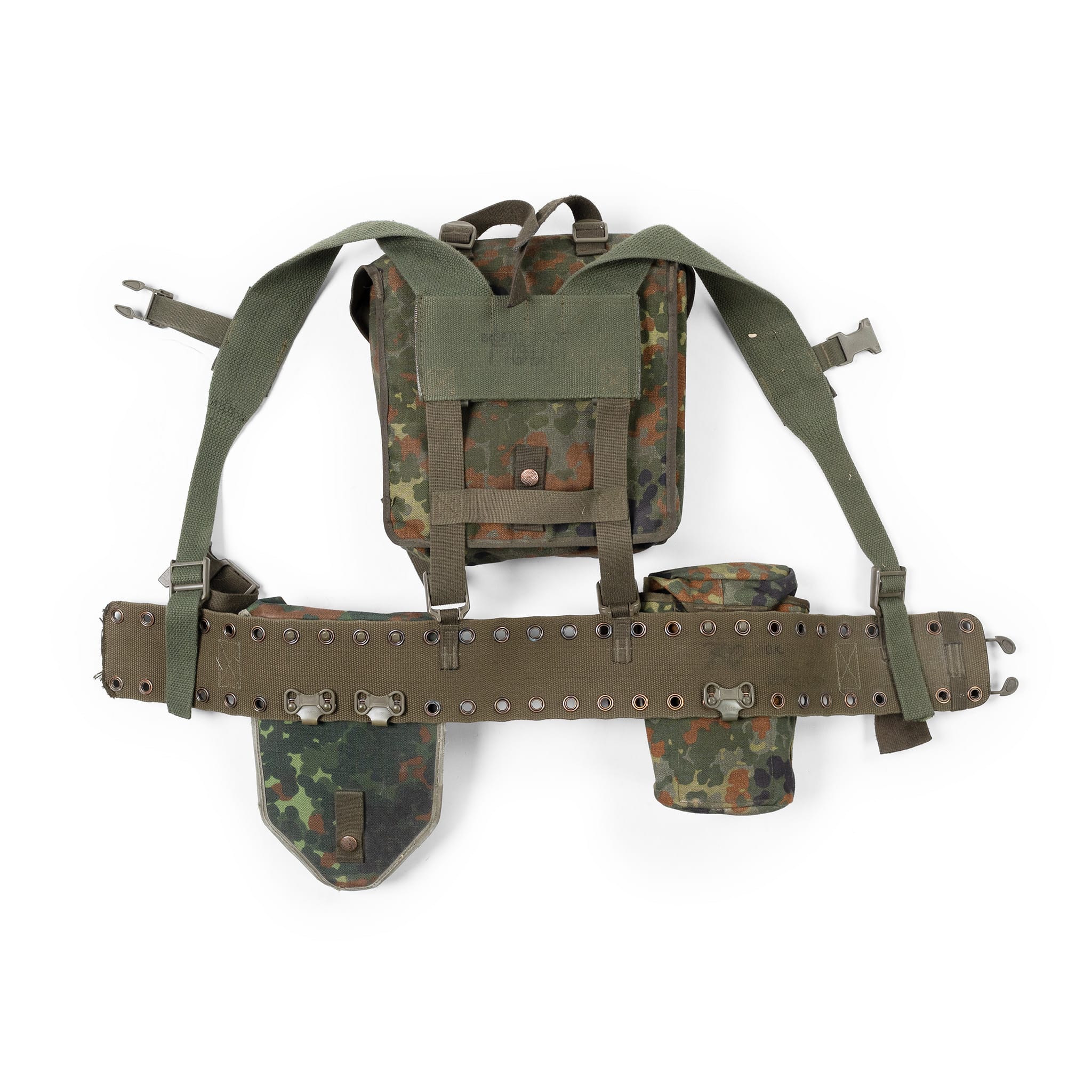 Bundeswehr Flecktarn Lochkoppel Load Bearing System