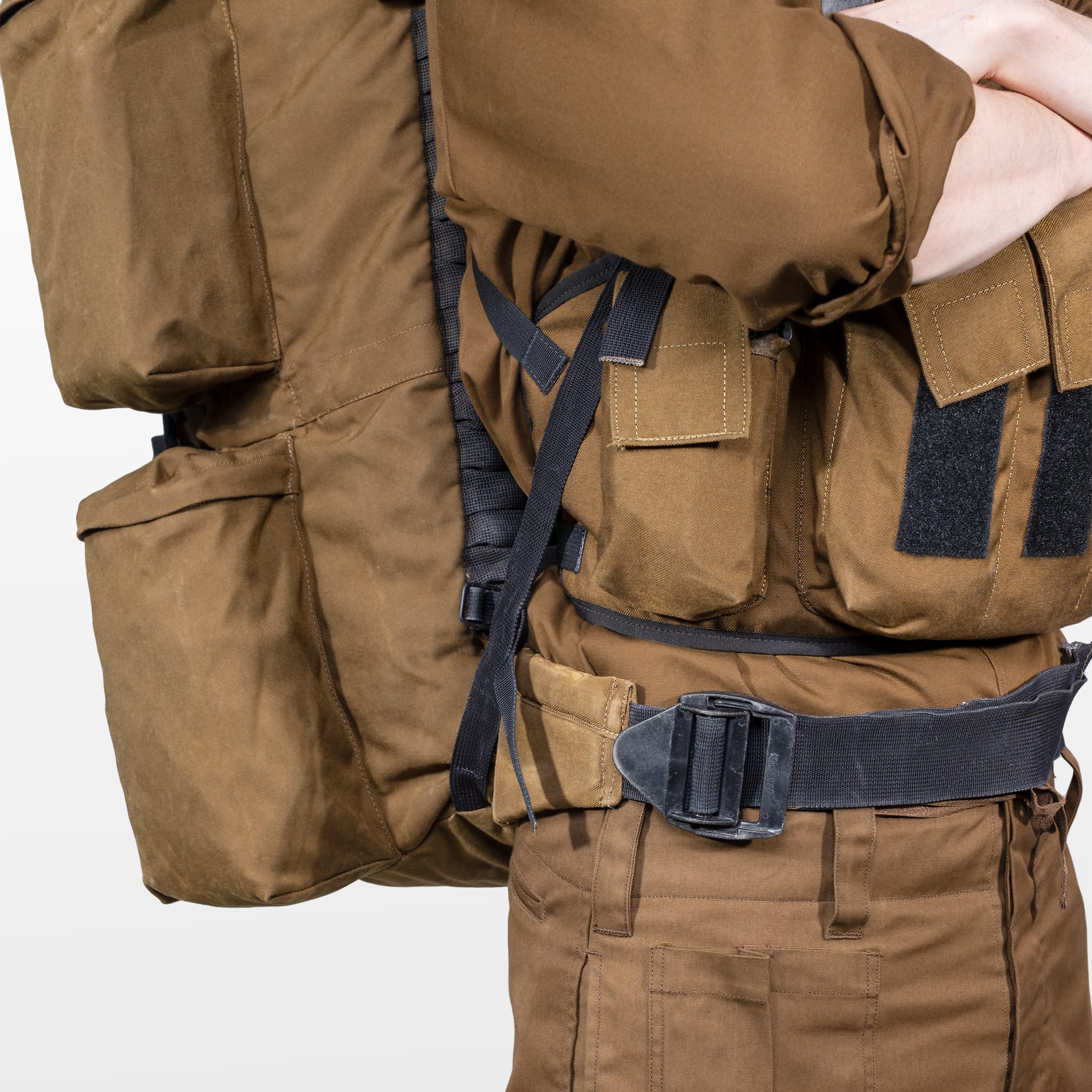 NITRAID  forest ARMY raidback®︎fabric Camouflage khaki texture. Army fabric seamless forest and sa