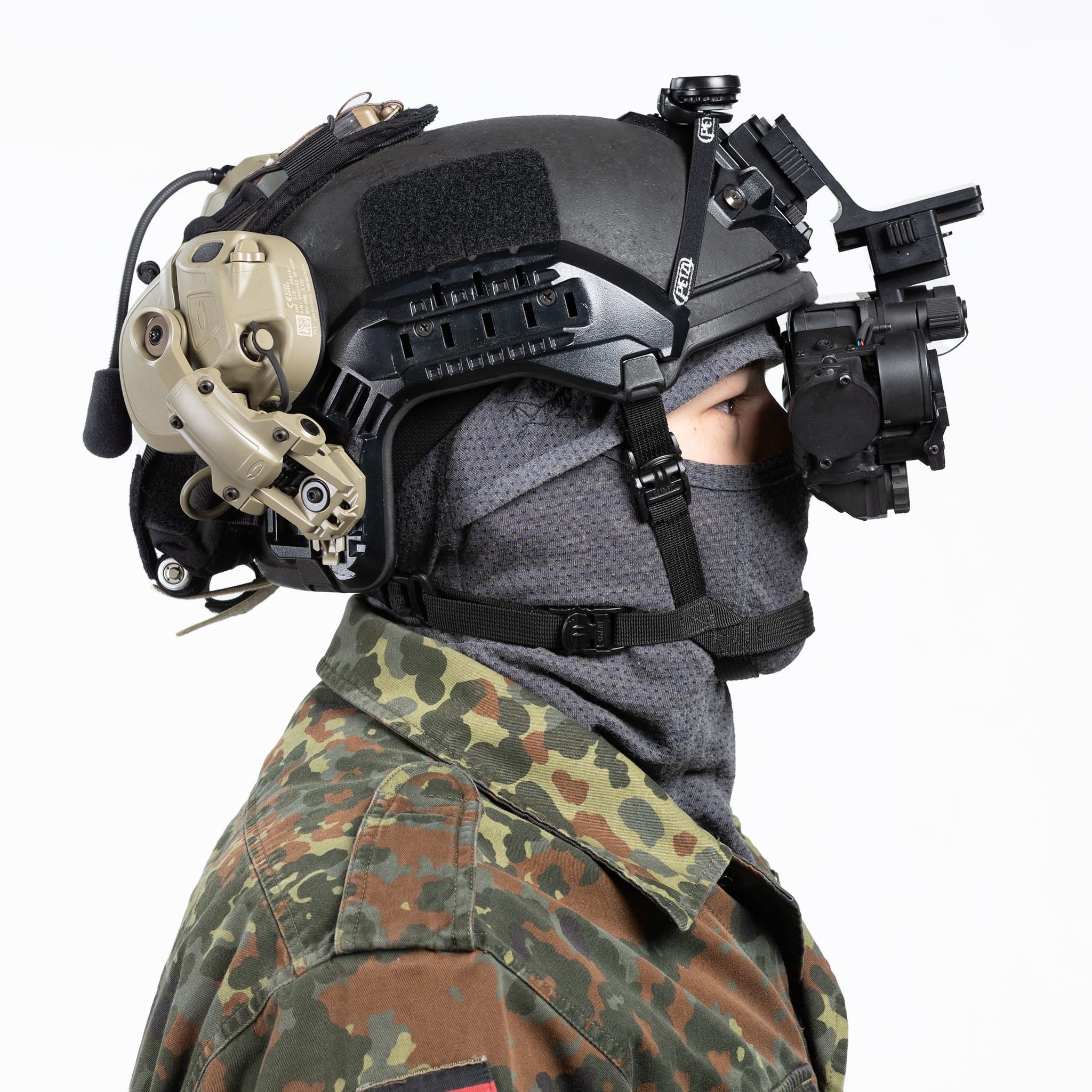 PVS-21 実物　可動品　ナイトビジョン STS AN/PVS-21 Low Profile NVG – KommandoStore