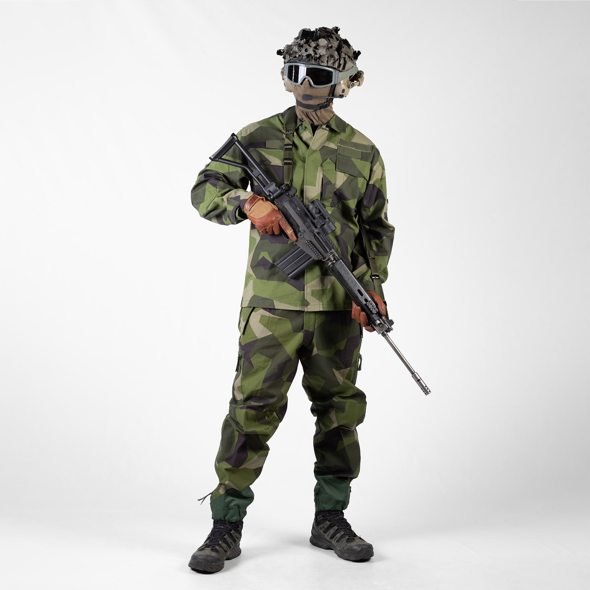 Swedish M90 