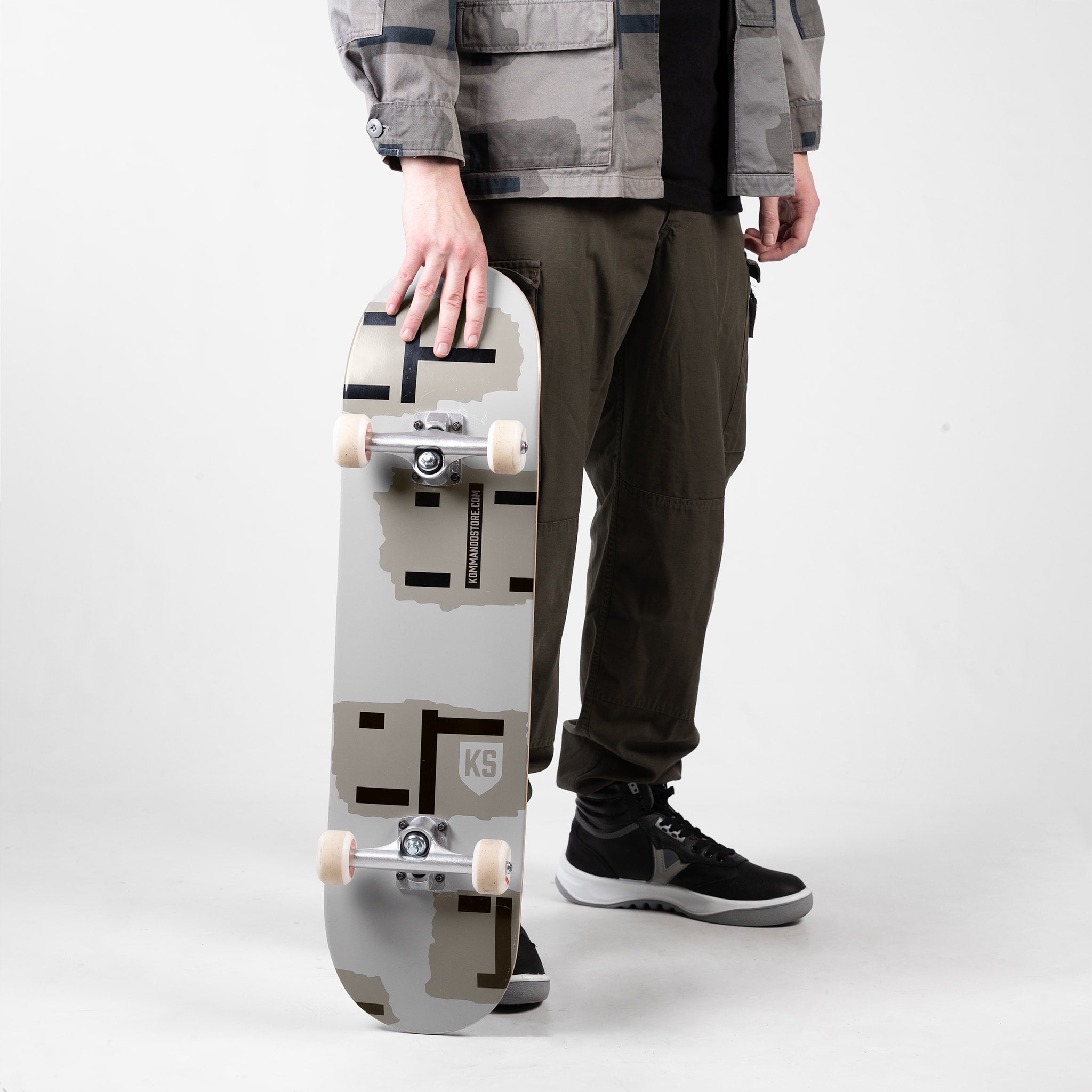 T-Block Skate Deck – KommandoStore