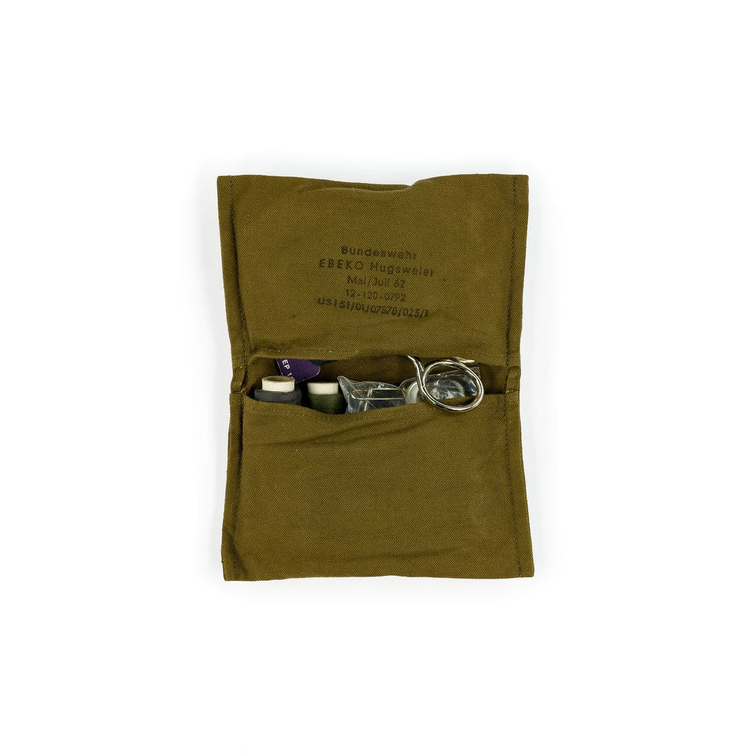 World War Two sewing kit - Stock Image - C051/4984 - Science Photo